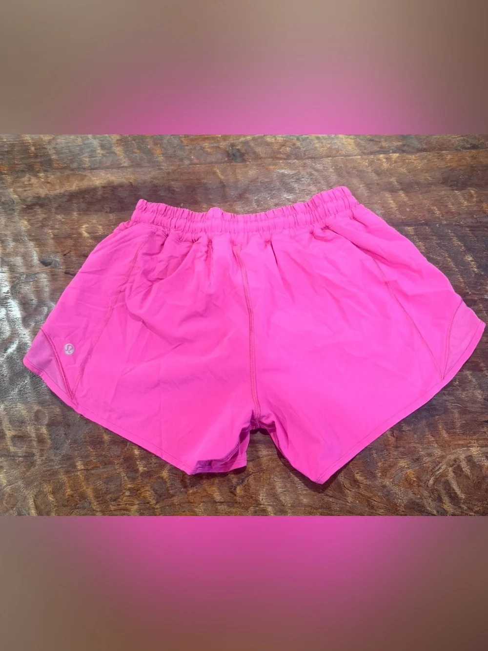 Lululemon Women’s Hotty Hot Pink Athletic Shorts size 6